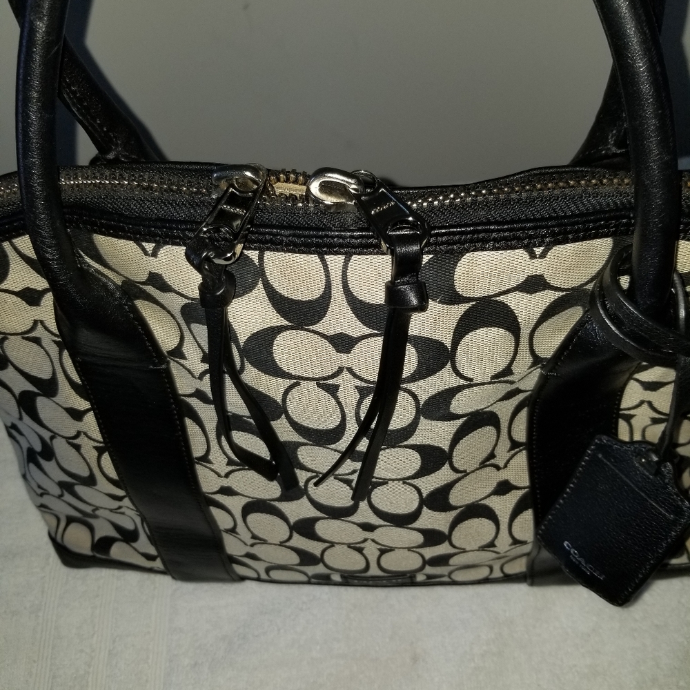 Coach Bleecker Preston Tote - Picture 4 of 15